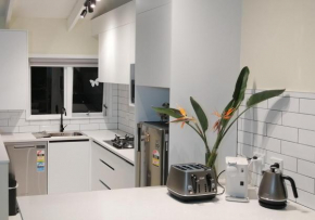 Takapuna Centre 3B plus Netflix